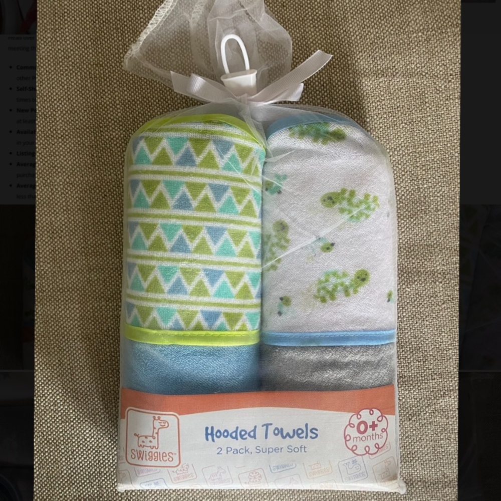 Swiggles Hooded Bath Towels. Ultra Soft.